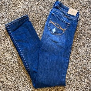 Abercrombie & Fitch Skinny Jeans - Med. Wash